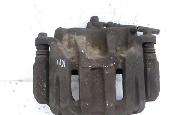Honda CR-V Front brake caliper