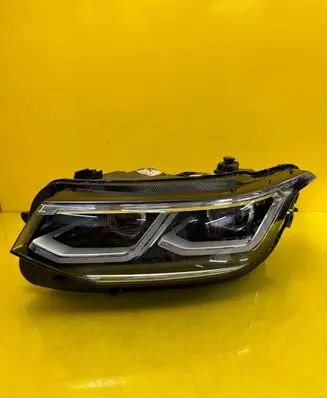 Volkswagen Tiguan Headlight/headlamp 5NB941081C