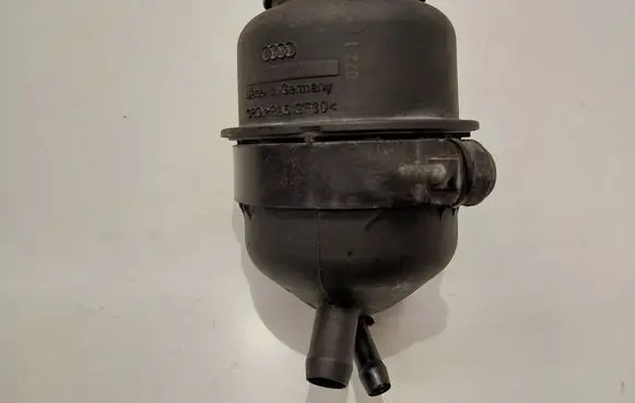 Audi A4 S4 B8 8K Power steering fluid tank/reservoir 8K0422162L