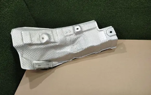 Renault Koleos II Exhaust heat shield 749409151R