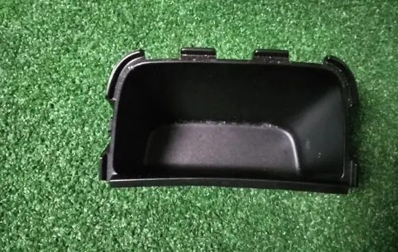 Nissan Maxima Glove box B3305792100 PG05