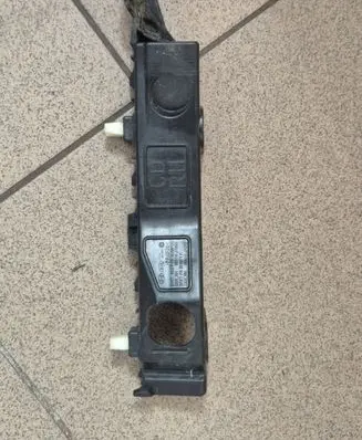 KIA Ceed Front bumper mounting bracket 86516J7000 86514J7000