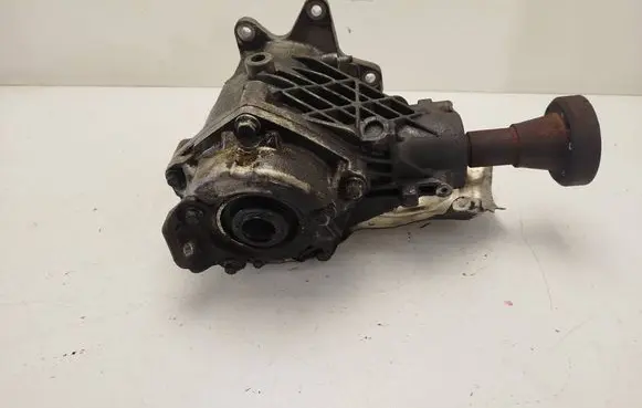 Ford Kuga I Gearbox transfer box case 8V417L486AD 30101200 141456