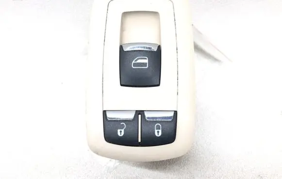 Maserati Quattroporte Electric window control switch 670019514