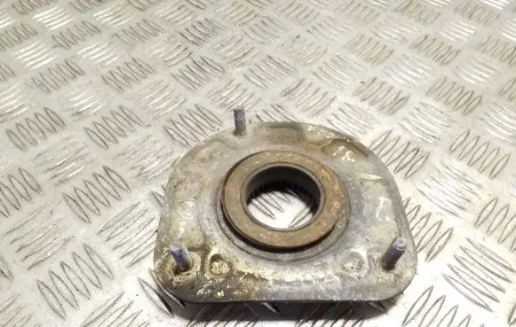 Volvo V70 Front upper strut mount 