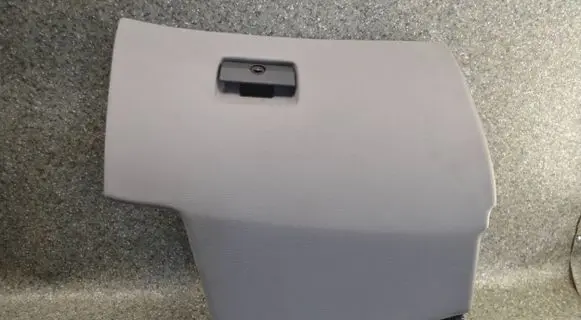 BMW 5 E39 Glove box 19441565116