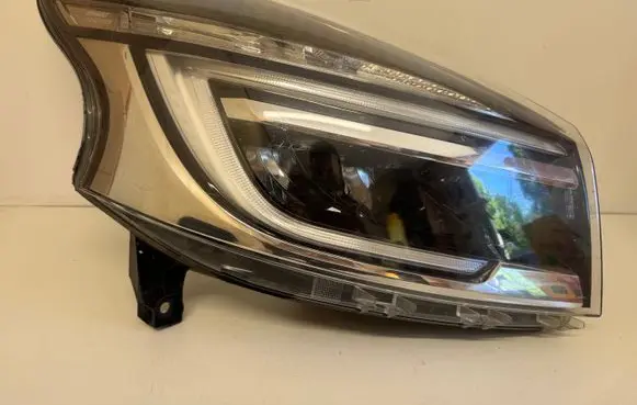 Renault Trafic III (X82) Headlight/headlamp 260109054R 1EE01403102 0140310203134841