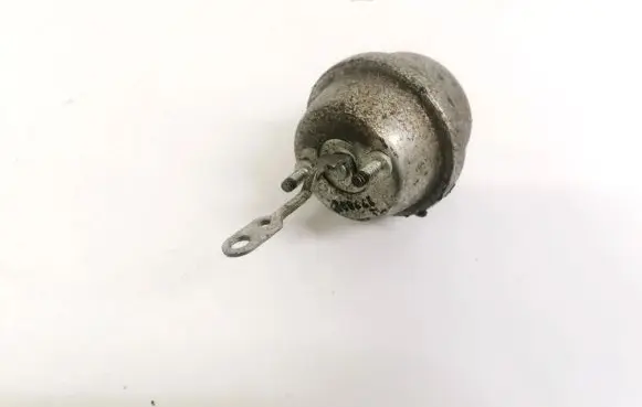 Ford Mondeo MK II Valve vacuum 3613513 PAT3613513