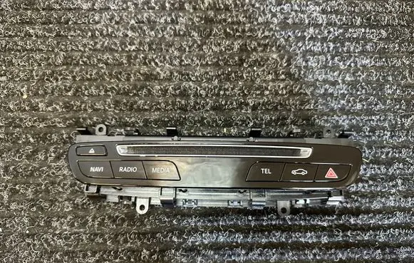 Mercedes-Benz C W205 Head unit multimedia control A2059055201 HW133300 13909339