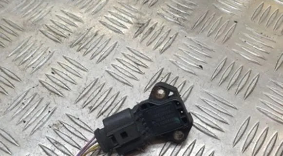 Skoda Octavia Mk2 (1Z) Air pressure sensor 0281002977