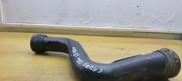 Volkswagen Caddy Intercooler hose/pipe 1K0145762P