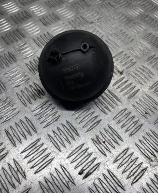 Audi A8 S8 D3 4E Vacuum air tank 054129808