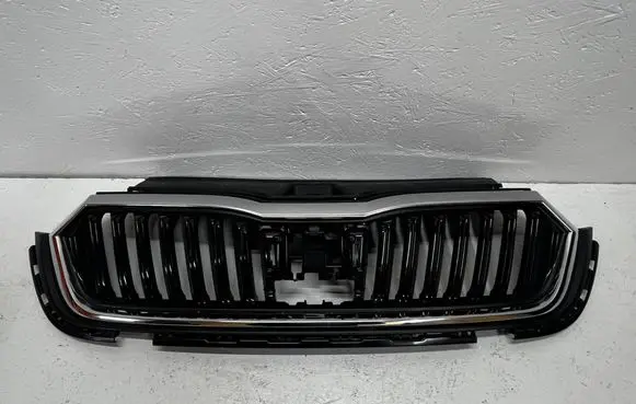 Skoda Octavia Mk4 Front bumper upper radiator grill 5E3853343