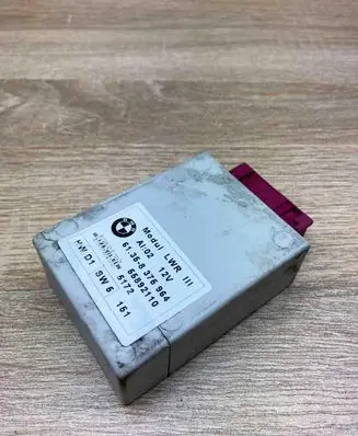 BMW 5 E39 Light switch 8375964