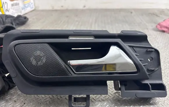 Mercedes-Benz R AMG W251 Rear door interior handle A2517600461