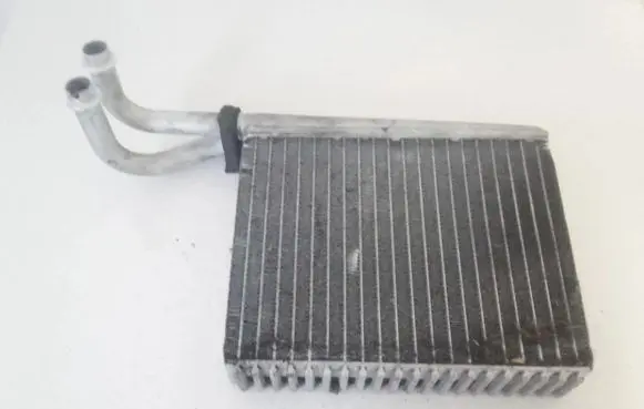 Mercedes-Benz Sprinter W901 W902 W903 W904 Heater blower radiator