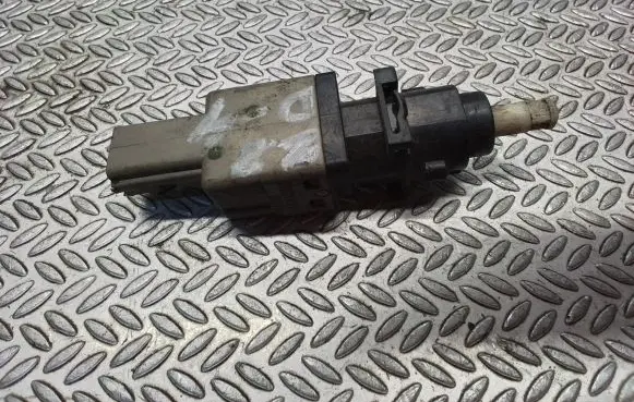 Clutch pedal sensor