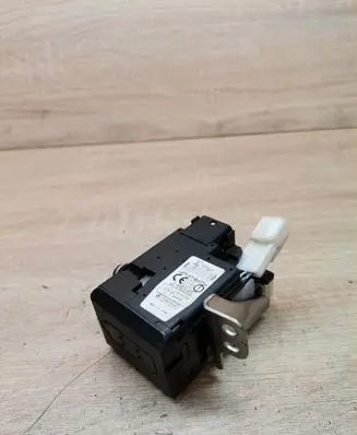 Toyota Corolla Verso AR10 Ignition lock 626399000 2584ARI24KTY