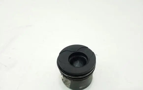 Toyota Aygo AB10 Piston with connecting rod SU00100537
