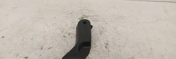 BMW 5 E39 Engine bonnet (hood) release handle 8226621