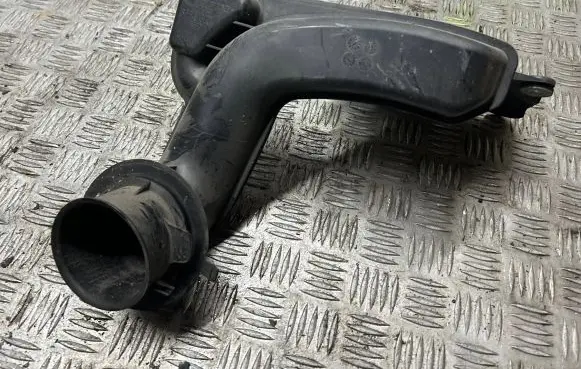 Mazda 3 III Intercooler air guide/duct channel S56413201