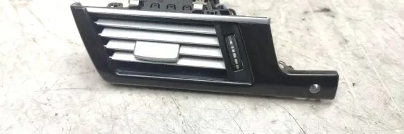 Mercedes-Benz E W212 Dashboard side air vent grill/cover trim A2128300154 06821001