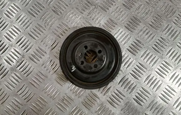 Volkswagen PASSAT B7 Crankshaft pulley 038105243