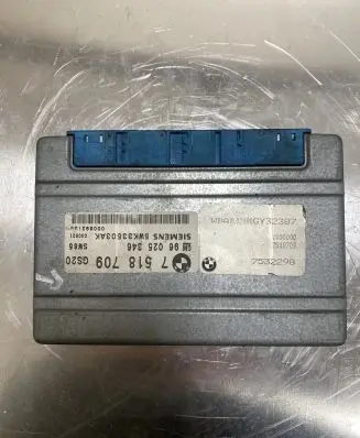 BMW 5 E39 Gearbox control unit/module 7518709