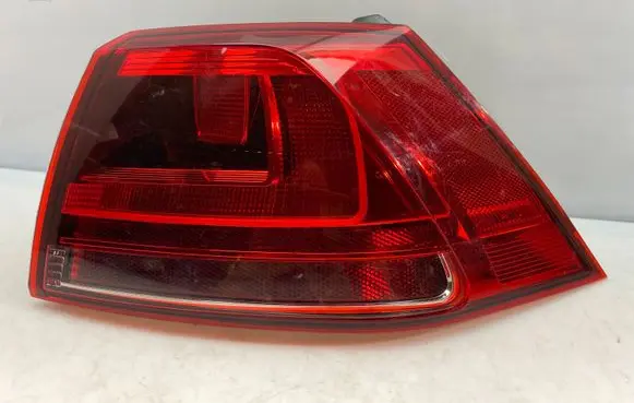 Volkswagen Golf VII Rear/tail lights 5G0945096N