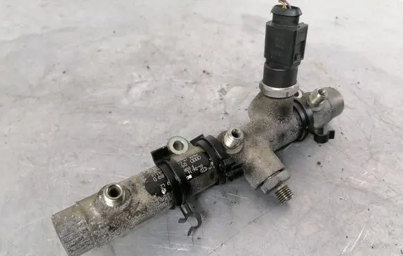 Audi A6 S6 C6 4F Fuel main line pipe 059130089D