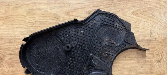 Volvo V70 Timing belt guard (cover) 8631627