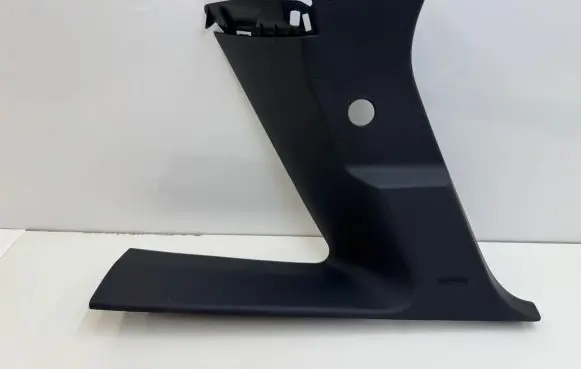 Peugeot 5008 II (D)pillar trim (top) 9811349077