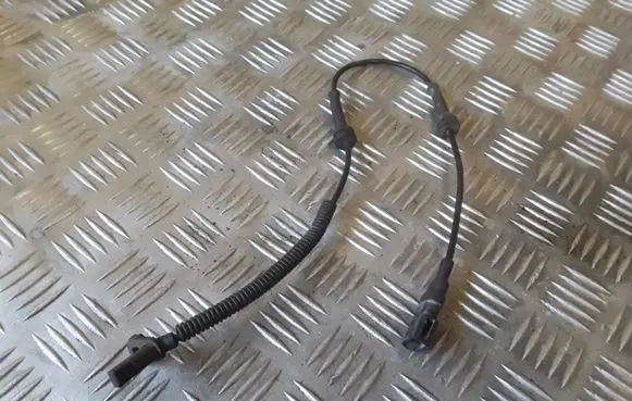 Ford Transit - Tourneo Connect ABS brake wheel speed sensor 2T142B372AB 10071151483 2T142B372