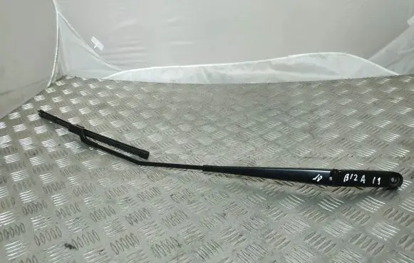 Seat Ibiza V (KJ) Windshield/front glass wiper blade 6F1955410