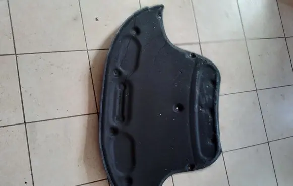 Mercedes-Benz E W212 Engine bonnet/hood sound/heat insulation A2126820026