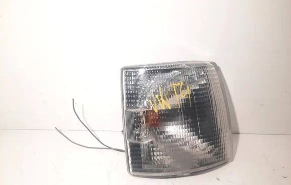 Volkswagen Multivan T4 Front indicator light 183321B