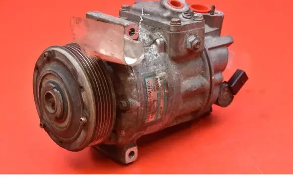 Volkswagen Golf Plus Air conditioning (A/C) compressor (pump) 1K0820803Q
