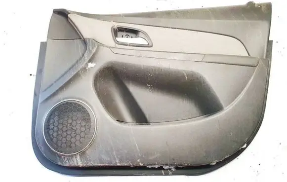 Chevrolet Cruze Front door card panel trim 96940722