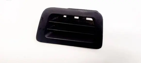 Lexus RX 300 Dash center air vent grill 5596148020 55961-48020