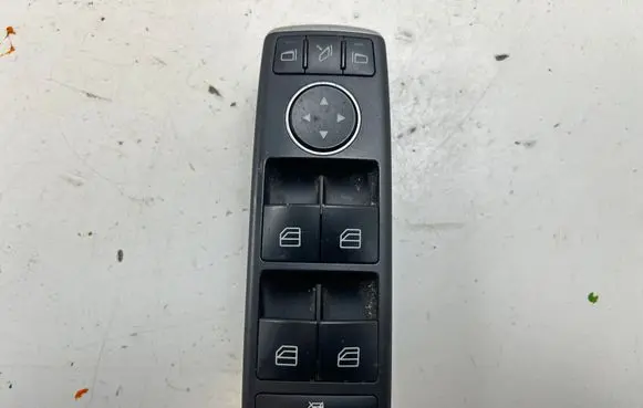 Tesla Model S Electric window control switch DCA2049055402