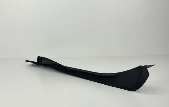 BMW 2 G42 Fender end trim 51768497752 8497752 5176