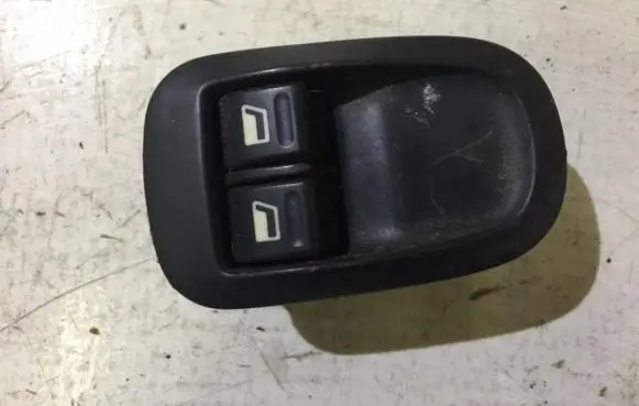 Peugeot 206 Electric window control switch
