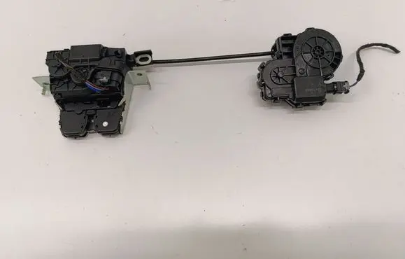 Mercedes-Benz C W206 Tailgate/trunk/boot lock/catch/latch A0997504000