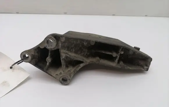 Mercedes-Benz A W168 Engine mounting bracket A1682410901