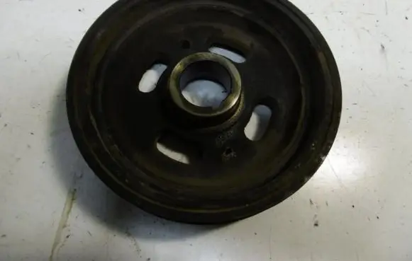 Suzuki SX4 Crankshaft pulley