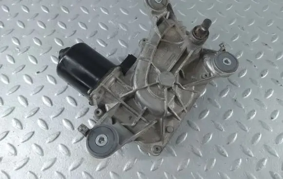 Citroen DS5 Wiper motor 9686934580