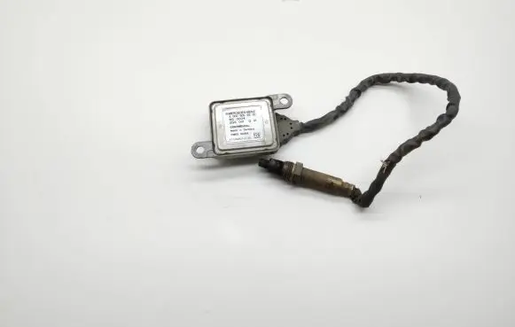 Mercedes-Benz GLK (X204) Lambda probe sensor A0009056900 111006015105 5WK96681A