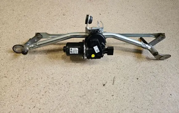BMW X5 G05 Front wiper linkage and motor 9880517 8739979