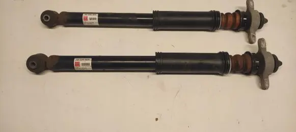 KIA Rio Rear shock absorber/damper 55300-H8200