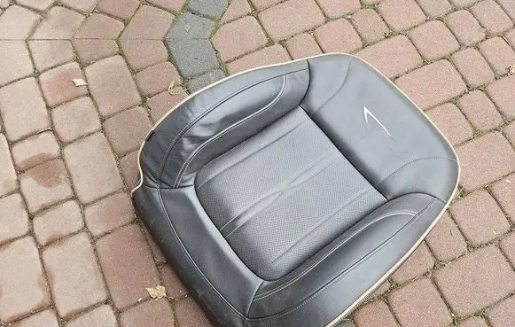 Opel Insignia A Front driver seat OPELCZESCI.com-F86